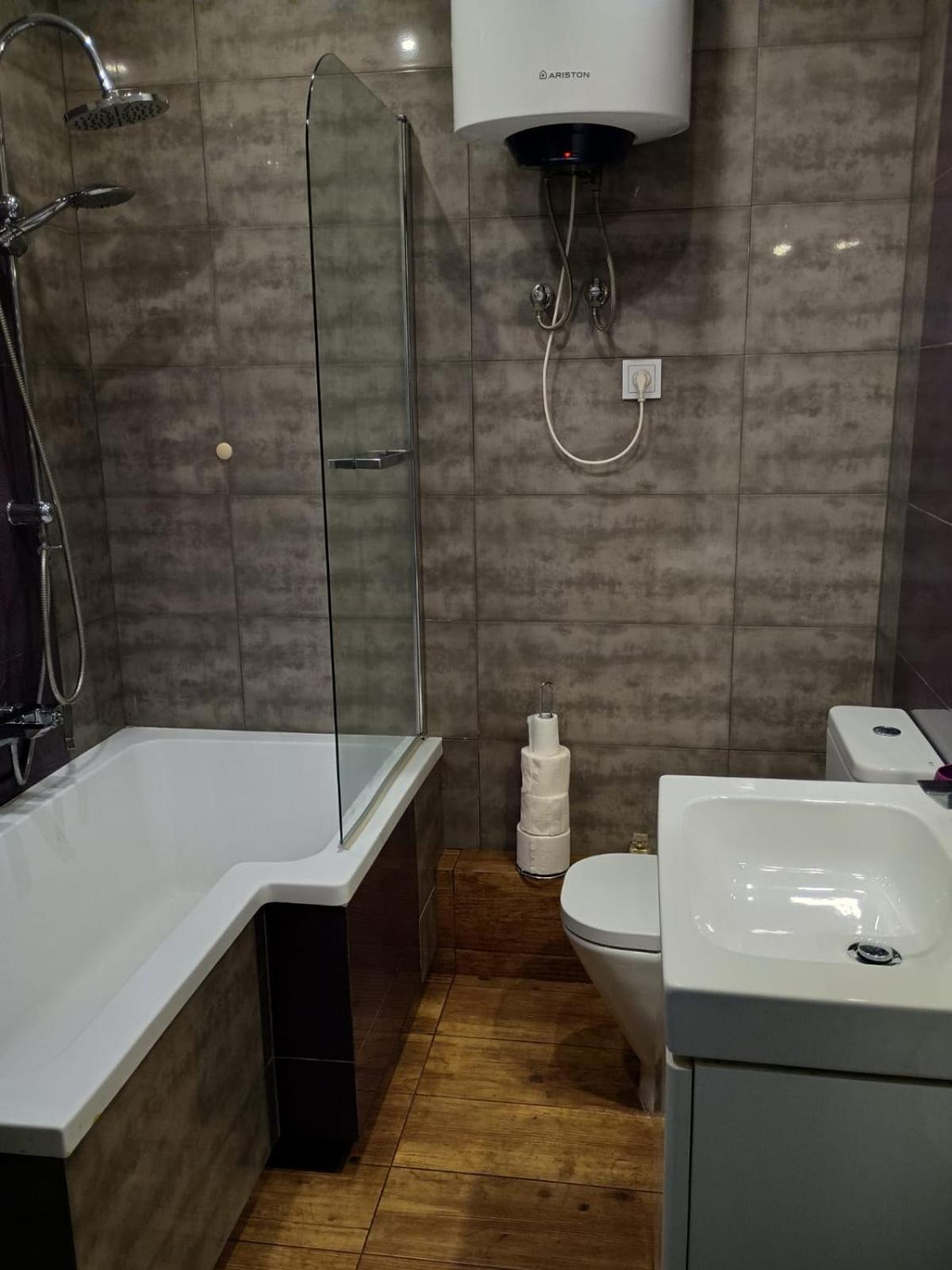 Apartament Pod Lasem Tenczynek Exterior foto